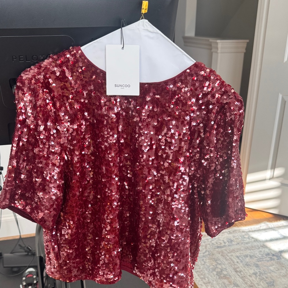 SUNCOO Women's Sparkling Sequin Blouse - Burgundy
